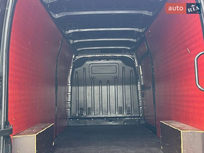 Грузовой фургон Renault Master 2021 в Ровно