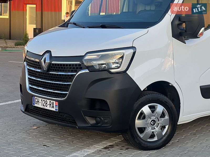 Вантажний фургон Renault Master 2022 в Дубні