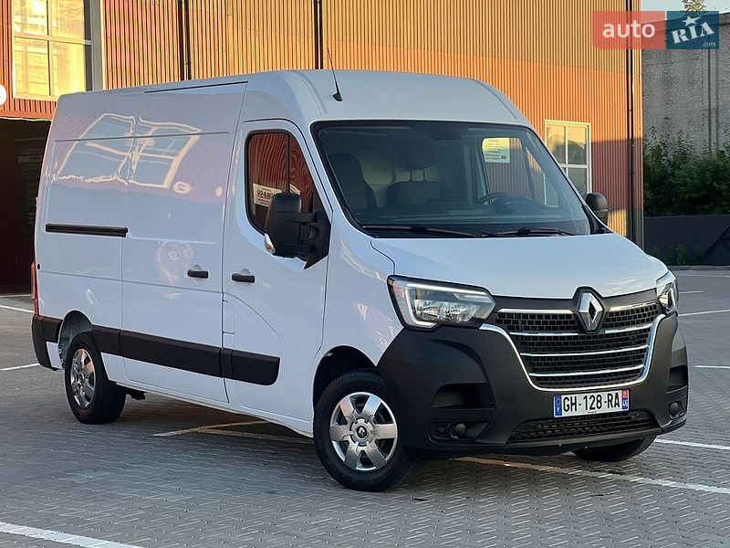 Вантажний фургон Renault Master 2022 в Дубні
