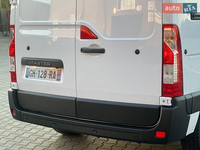 Вантажний фургон Renault Master 2022 в Дубні