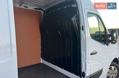 Вантажний фургон Renault Master 2022 в Дубні
