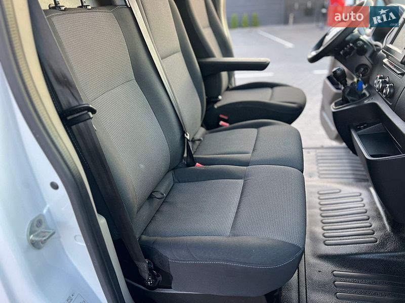 Вантажний фургон Renault Master 2022 в Дубні