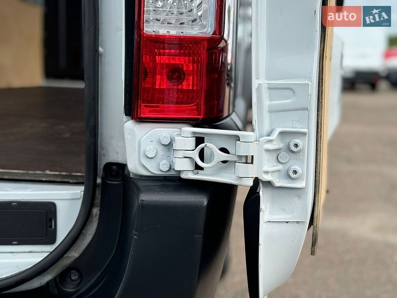 Грузовой фургон Renault Master 2021 в Киеве