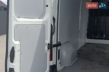 Грузовой фургон Renault Master 2016 в Бартатовом