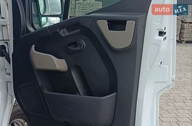 Грузовой фургон Renault Master 2016 в Бартатовом