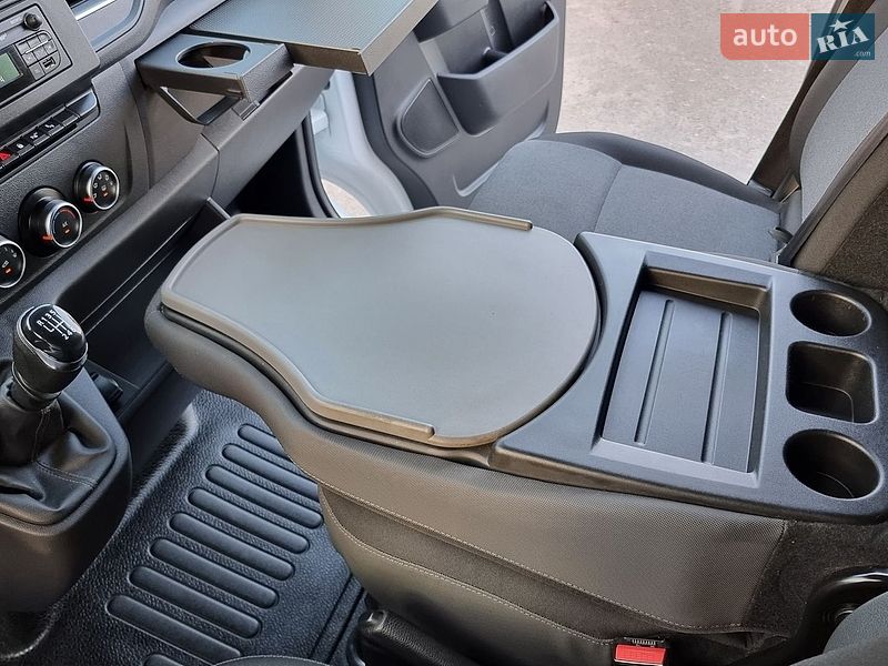 Вантажний фургон Renault Master 2021 в Житомирі