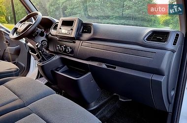 Вантажний фургон Renault Master 2021 в Житомирі