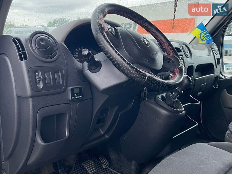 Тентований Renault Master 2014 в Львові