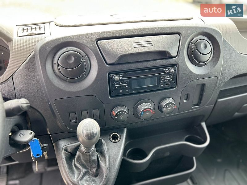 Вантажний фургон Renault Master 2018 в Хусті фото 38 Вантажний фургон Renault Master 2018 в Хусті