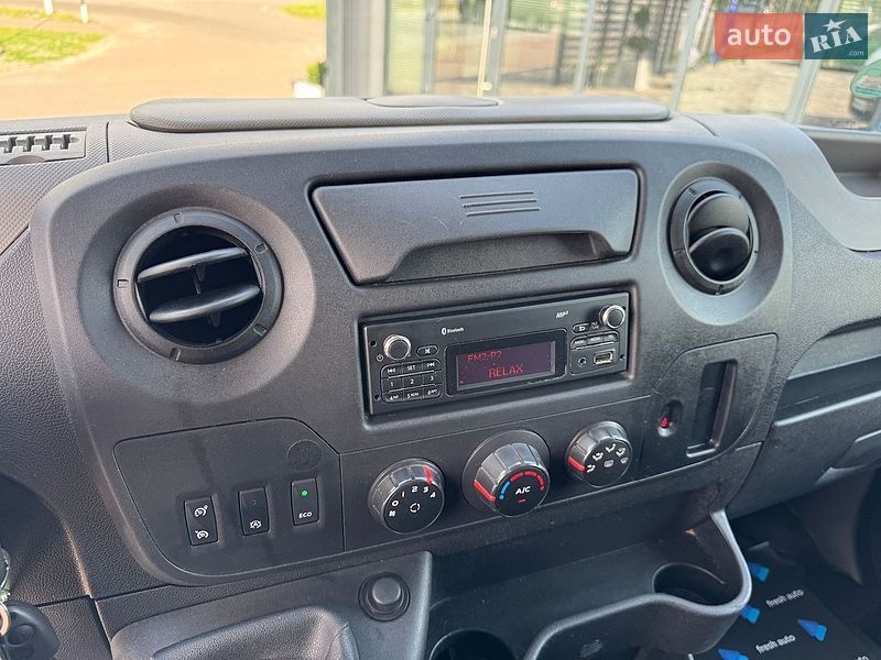 Мінівен Renault Master 2017 в Рівному фото 21 Мінівен Renault Master 2017 в Рівному