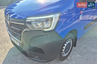 Грузовой фургон Renault Master 2022 в Дубно