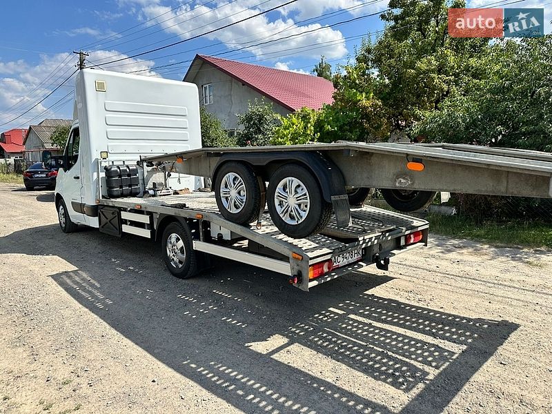 Эвакуатор Renault Master 2015 в Ковеле