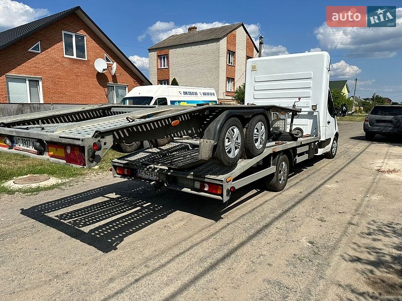 Эвакуатор Renault Master 2015 в Ковеле