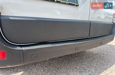Вантажний фургон Renault Master 2018 в Рівному