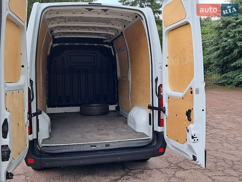 Грузовой фургон Renault Master 2017 в Бердичеве фото 12 Грузовой фургон Renault Master 2017 в Бердичеве