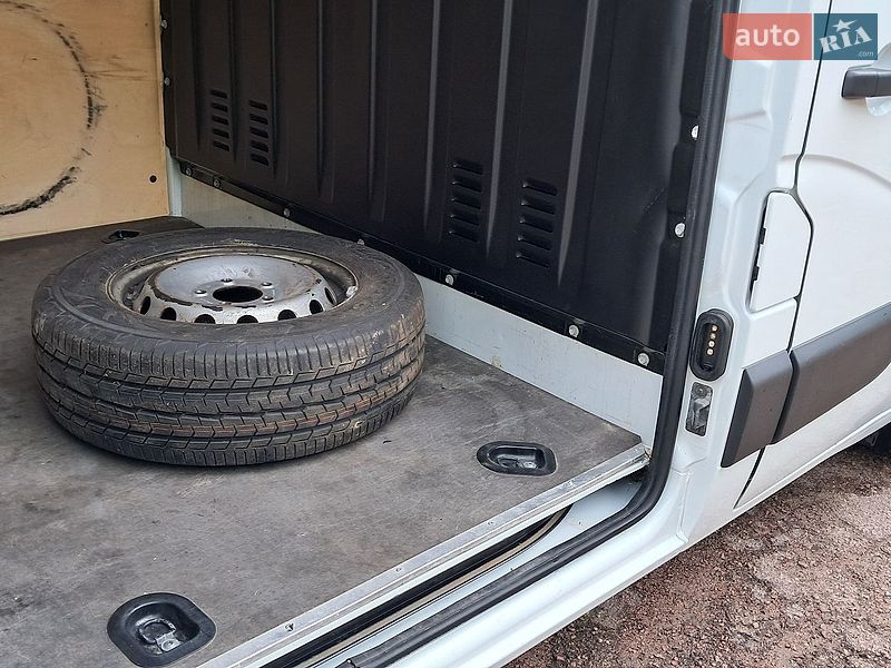 Грузовой фургон Renault Master 2017 в Бердичеве фото 14 Грузовой фургон Renault Master 2017 в Бердичеве