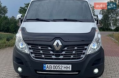 Грузовой фургон Renault Master 2016 в Липовце