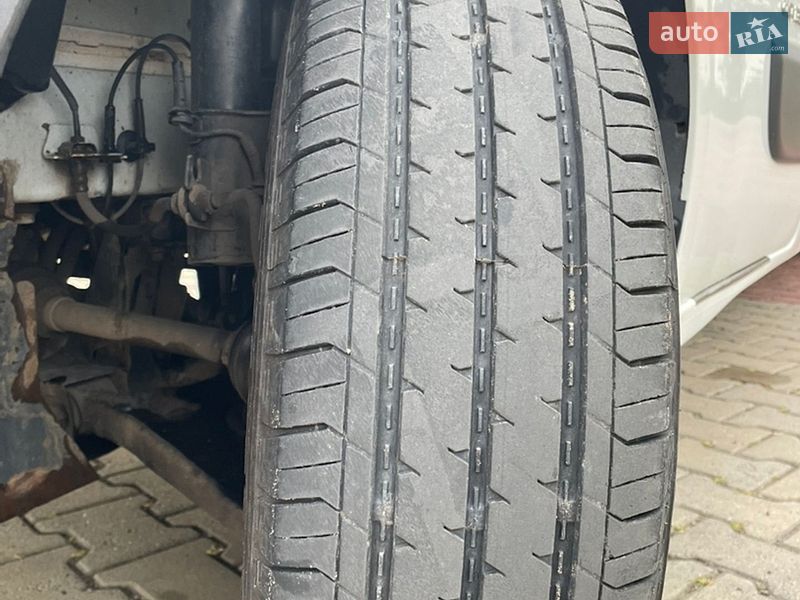 Грузовой фургон Renault Master 2016 в Липовце