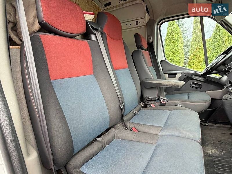 Грузовой фургон Renault Master 2016 в Киеве