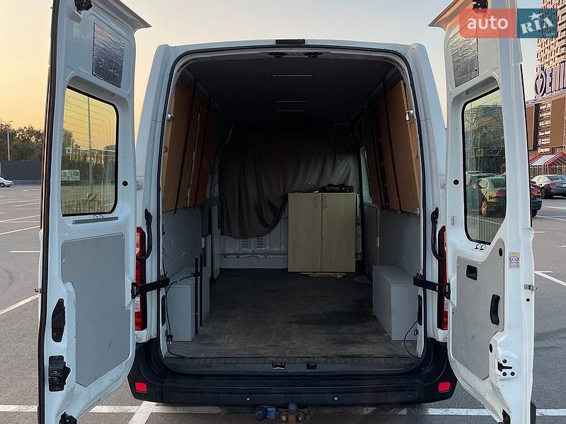 Грузовой фургон Renault Master 2015 в Киеве фото 4 Грузовой фургон Renault Master 2015 в Киеве