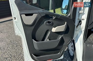 Грузовой фургон Renault Master 2012 в Камне-Каширском