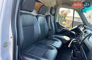 Грузовой фургон Renault Master 2012 в Камне-Каширском
