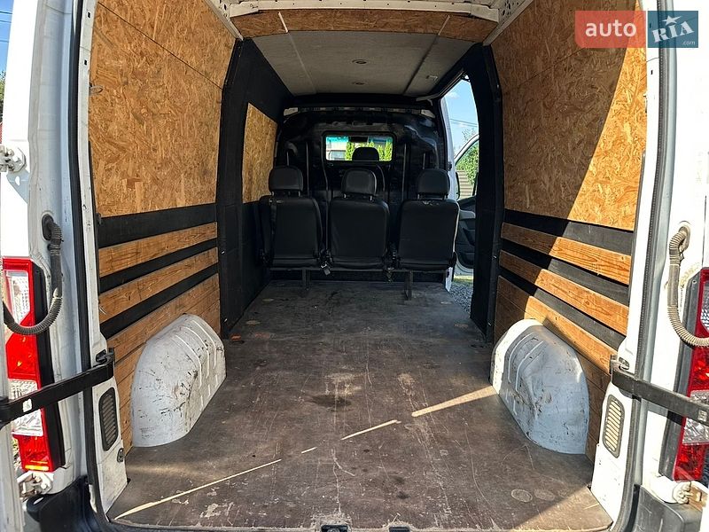 Грузовой фургон Renault Master 2012 в Камне-Каширском