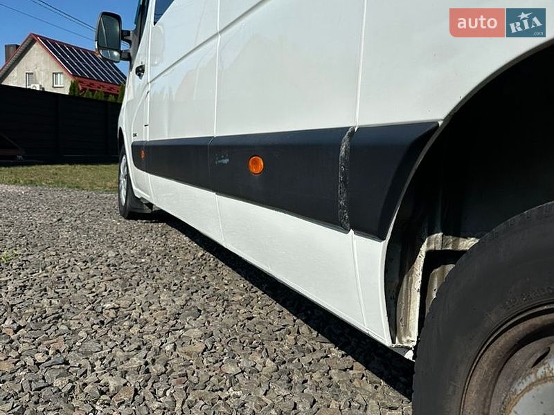 Грузовой фургон Renault Master 2012 в Камне-Каширском