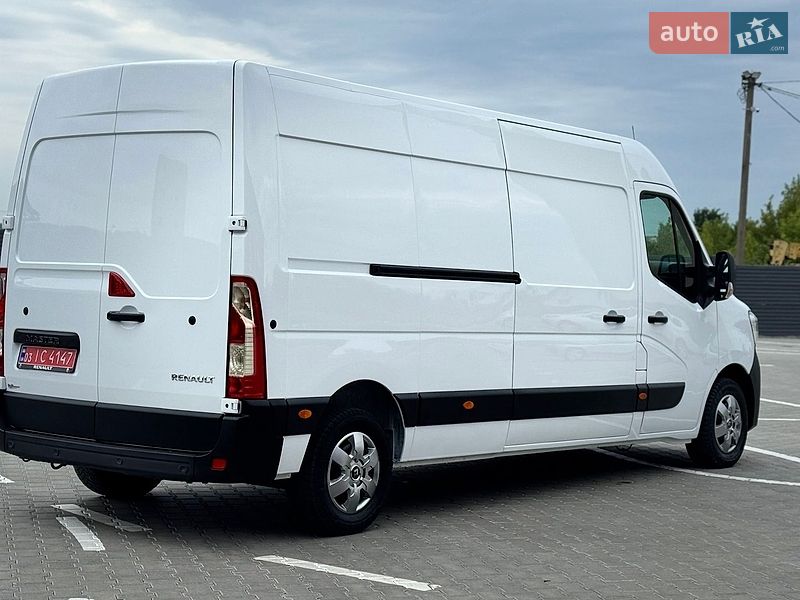Вантажний фургон Renault Master 2023 в Дубні
