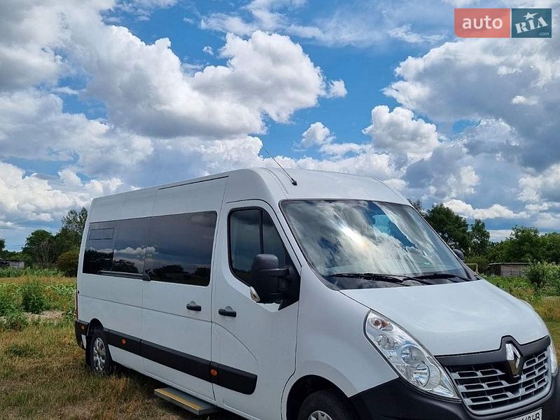Минивэн Renault Master 2015 в Киверцах
