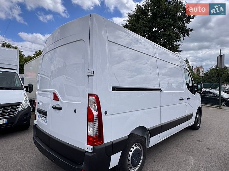 Грузовой фургон Renault Master 2023 в Киеве