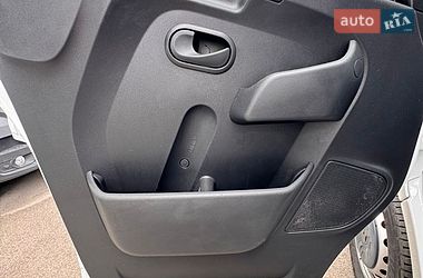 Грузовой фургон Renault Master 2023 в Киеве