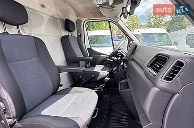 Грузовой фургон Renault Master 2023 в Киеве