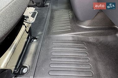 Грузовой фургон Renault Master 2023 в Киеве