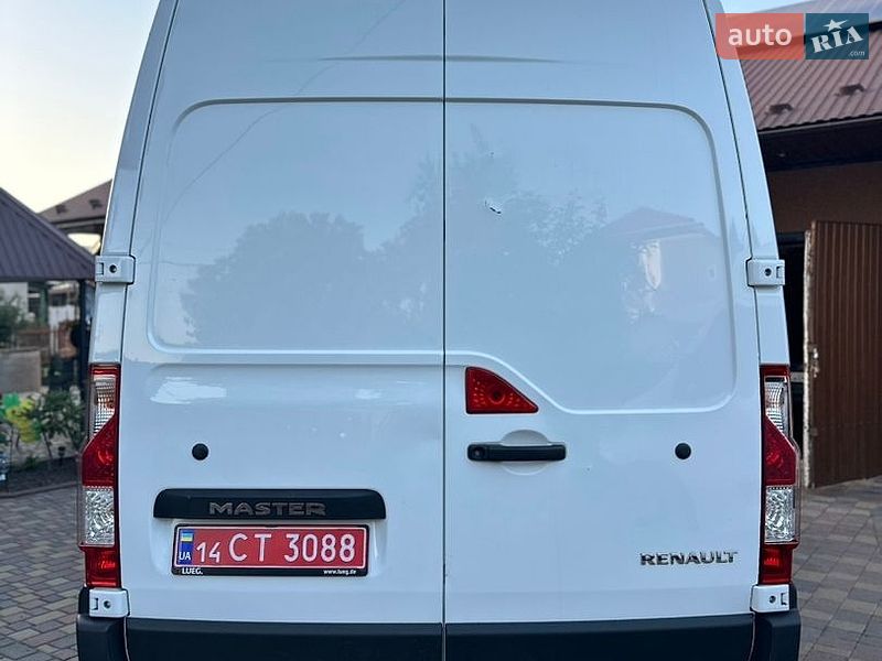 Вантажний фургон Renault Master 2022 в Калуші
