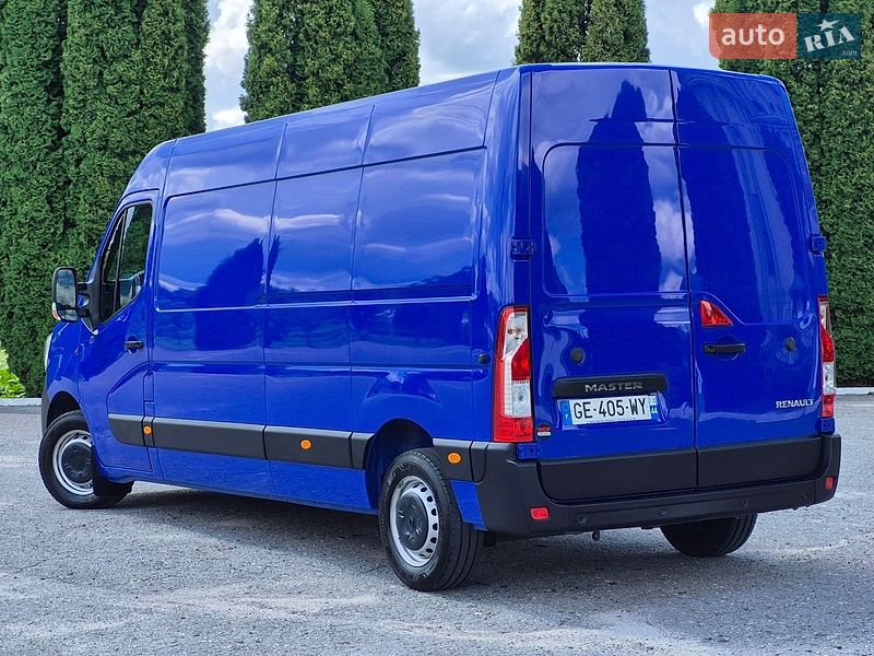 Вантажний фургон Renault Master 2022 в Дубні