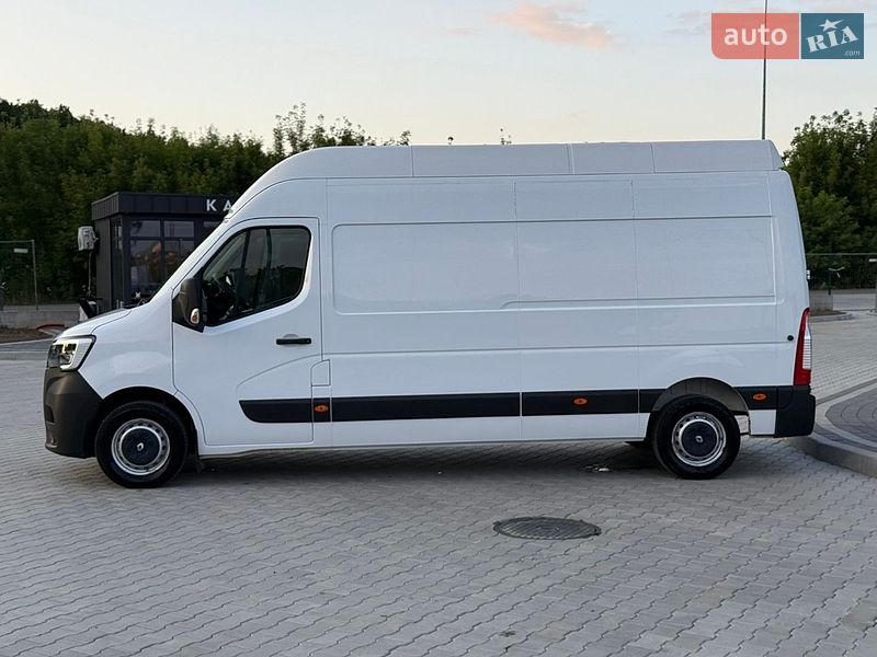 Вантажний фургон Renault Master 2020 в Дубні