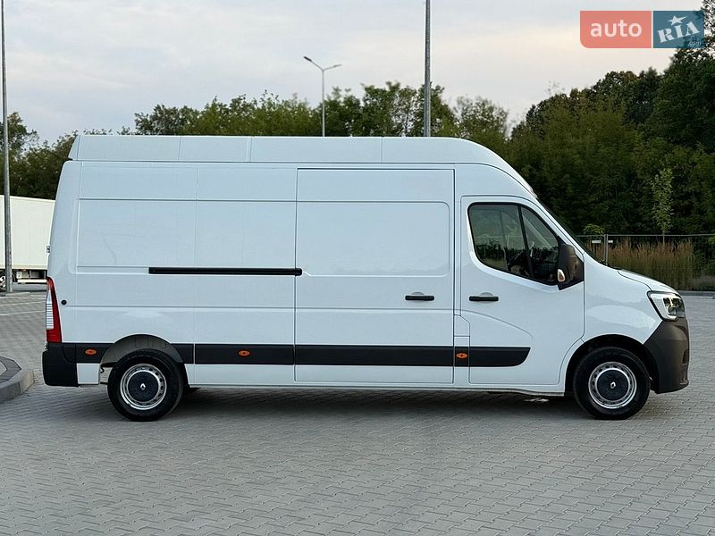 Вантажний фургон Renault Master 2020 в Дубні