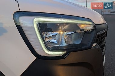 Грузовой фургон Renault Master 2022 в Киеве