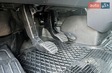 Грузовой фургон Renault Master 2022 в Киеве