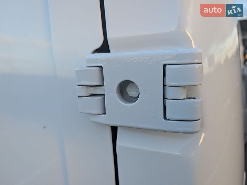 Грузовой фургон Renault Master 2022 в Киеве