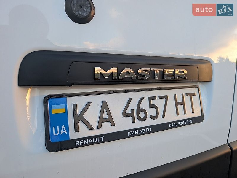 Грузовой фургон Renault Master 2022 в Киеве