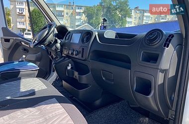 Вантажопасажирський фургон Renault Master 2018 в Калуші фото 9 Вантажопасажирський фургон Renault Master 2018 в Калуші