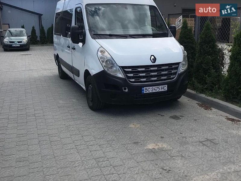Мінівен Renault Master 2013 в Львові