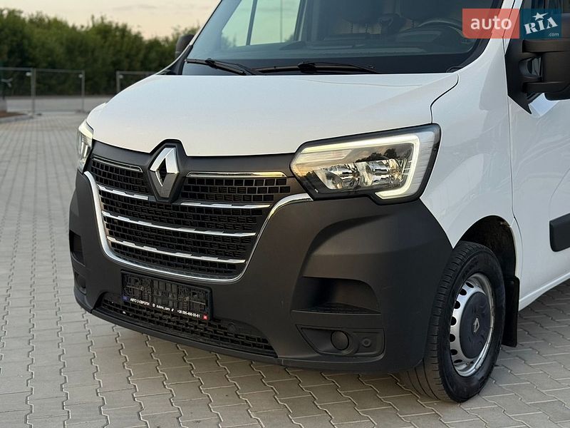 Вантажний фургон Renault Master 2020 в Дубні