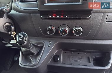 Вантажний фургон Renault Master 2020 в Дубні