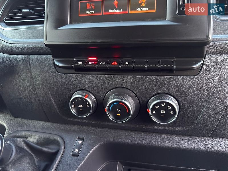 Вантажний фургон Renault Master 2020 в Дубні