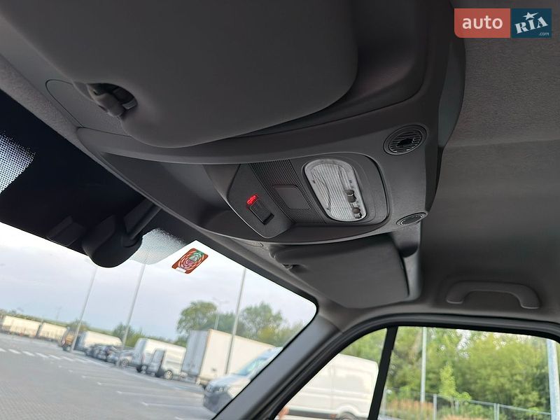 Вантажний фургон Renault Master 2020 в Дубні