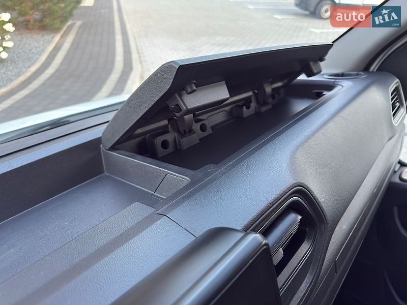 Вантажний фургон Renault Master 2020 в Дубні