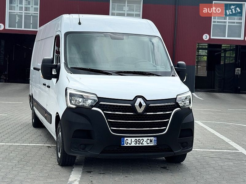 Грузовой фургон Renault Master 2023 в Дубно